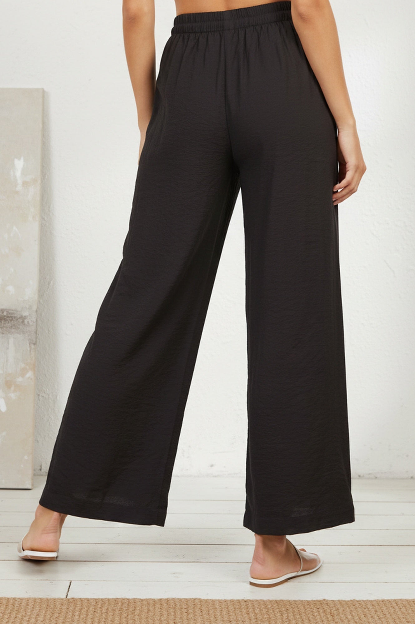 Black Solid Rayon Relaxed Fit Rayon Blend Flared Pants