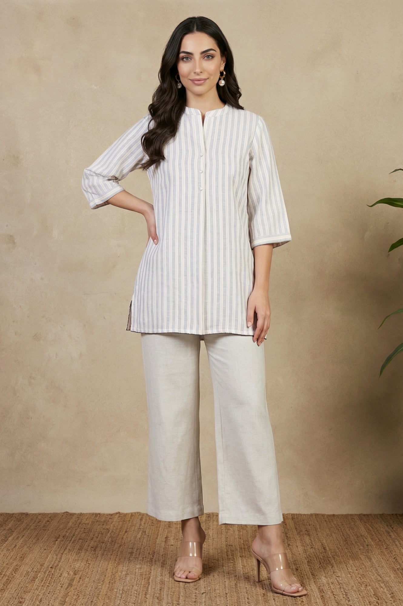 Off White Solid Wide Leg Ankle Length Pants