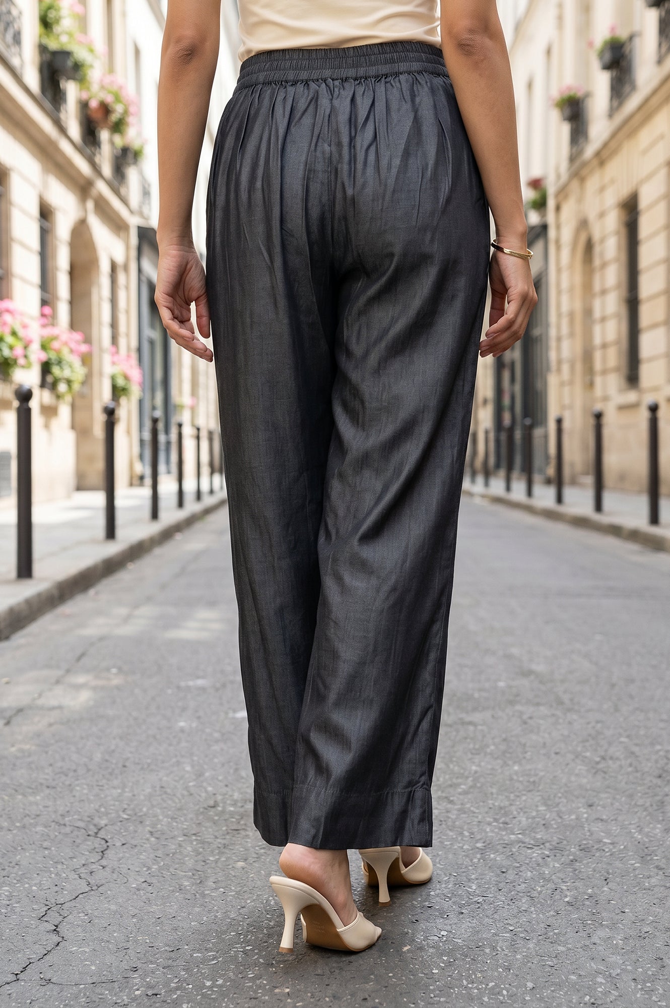 Black Tencel Relaxed Fit Wide-Leg Ankle Length Pants