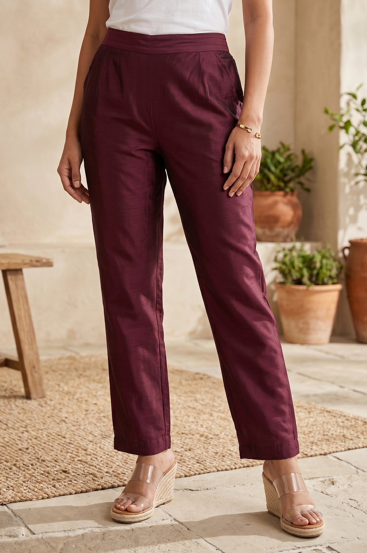 Wine Straight Fit Ankle Length Pants - S