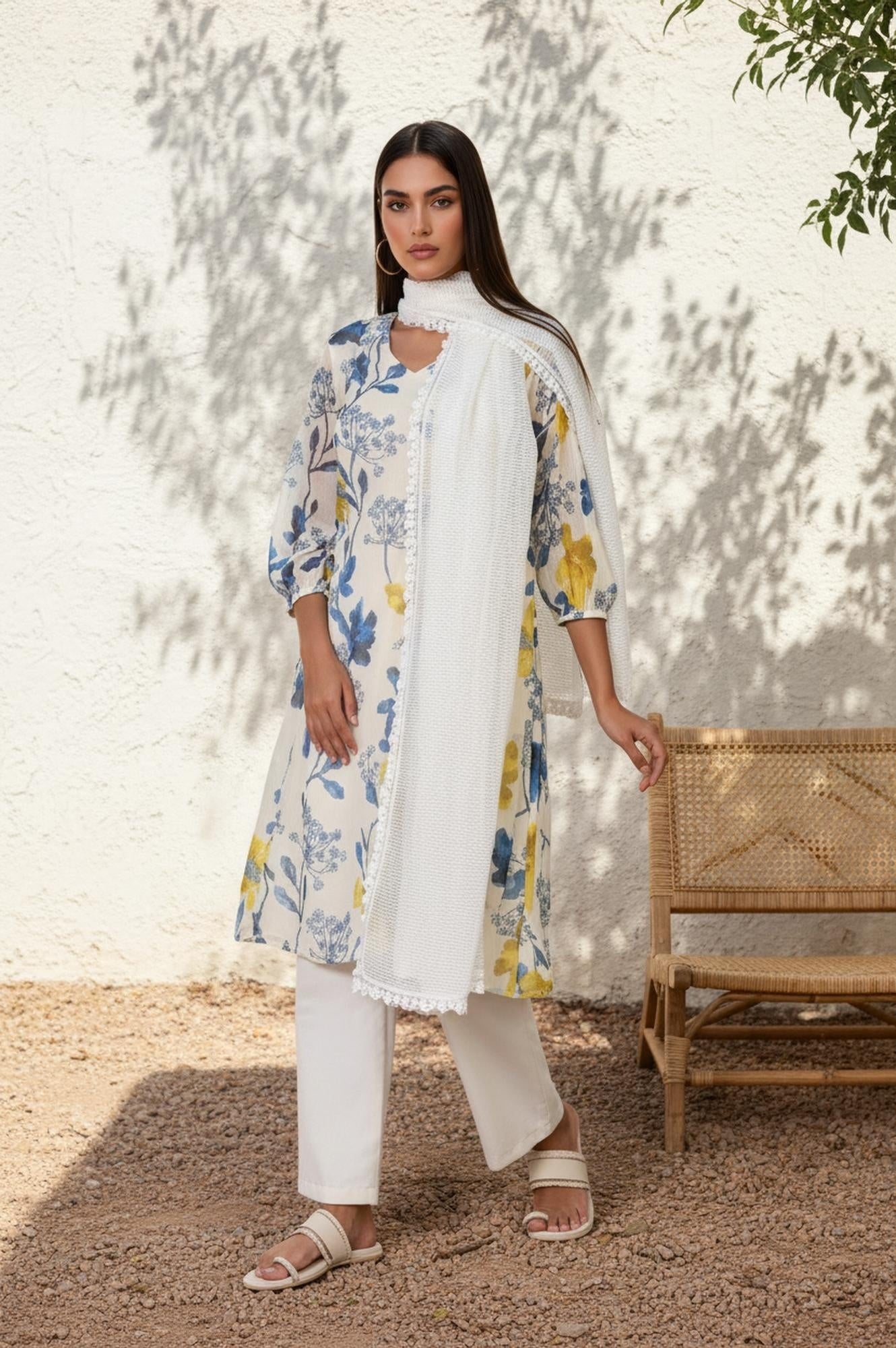 White Striped Lace Detail Straight Woven Dupatta