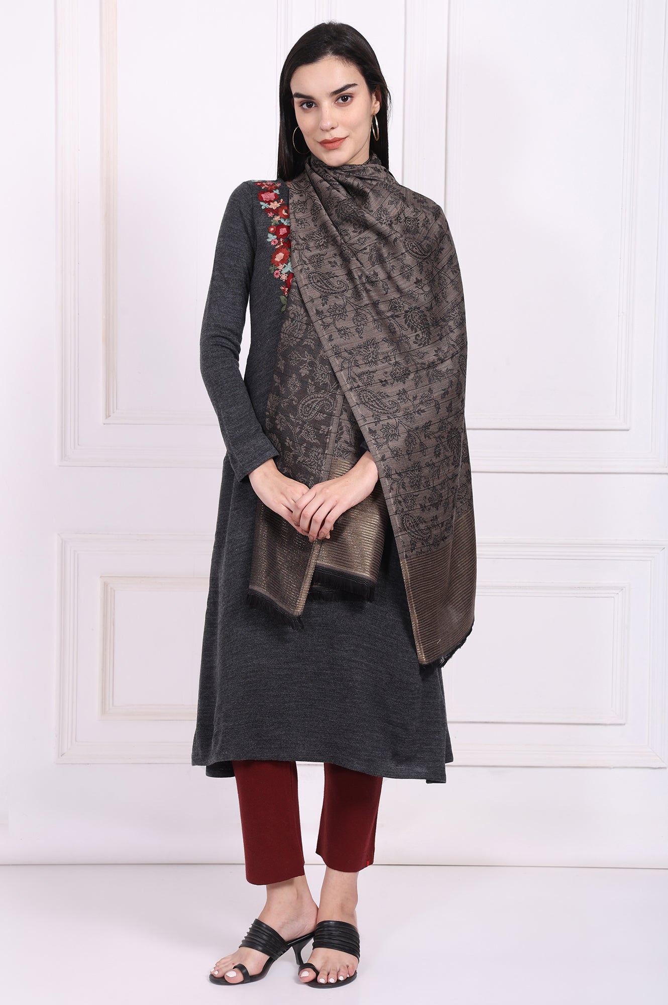Brown Floral Paisley Cotton Stole
