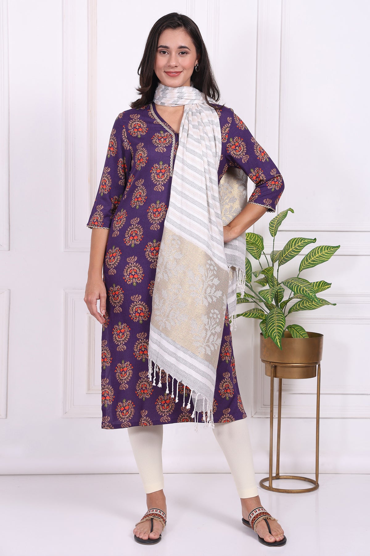 White Fringes Blend Shawls - FS