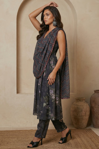Black and Red Chevron Geometric Printed Chiffon Dupatta