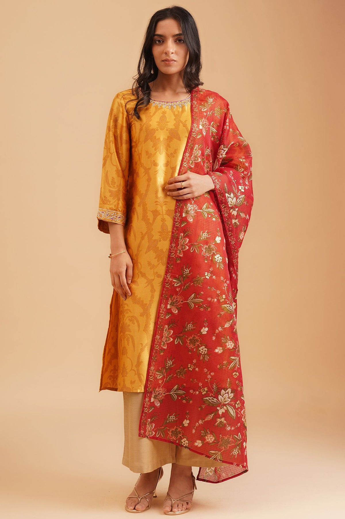 Red Floral Printed Thread Embroidered Kota Doria Dupatta
