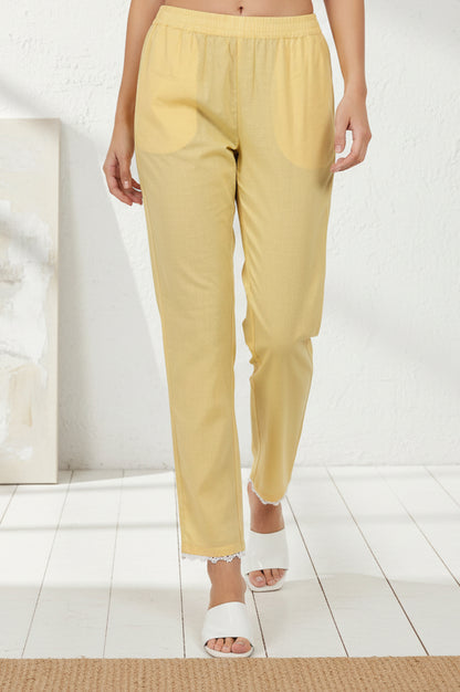 Yellow Solid Pure Cotton Ankle Length Mid Rise Straight Pants