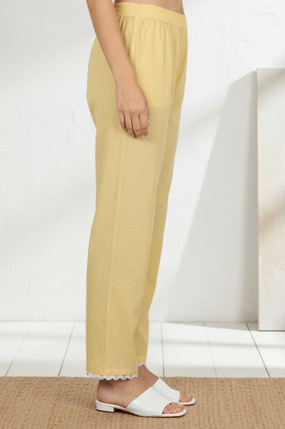 Yellow Solid Pure Cotton Ankle Length Mid Rise Straight Pants