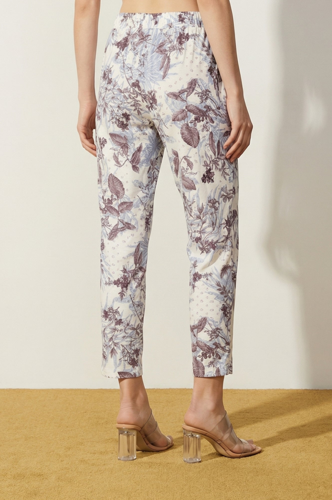 Off White Floral Printed Straight Fit Ankle Length Pants