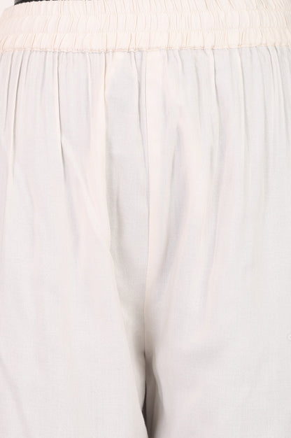 Off White Straight Fit Ankle Length Pants