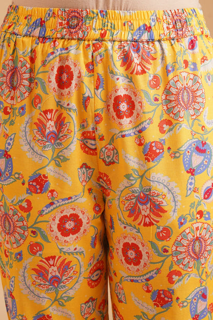 Yellow Floral Printed Pure Cotton Straight Fit Ankle Length Mid Rise Straight Pant