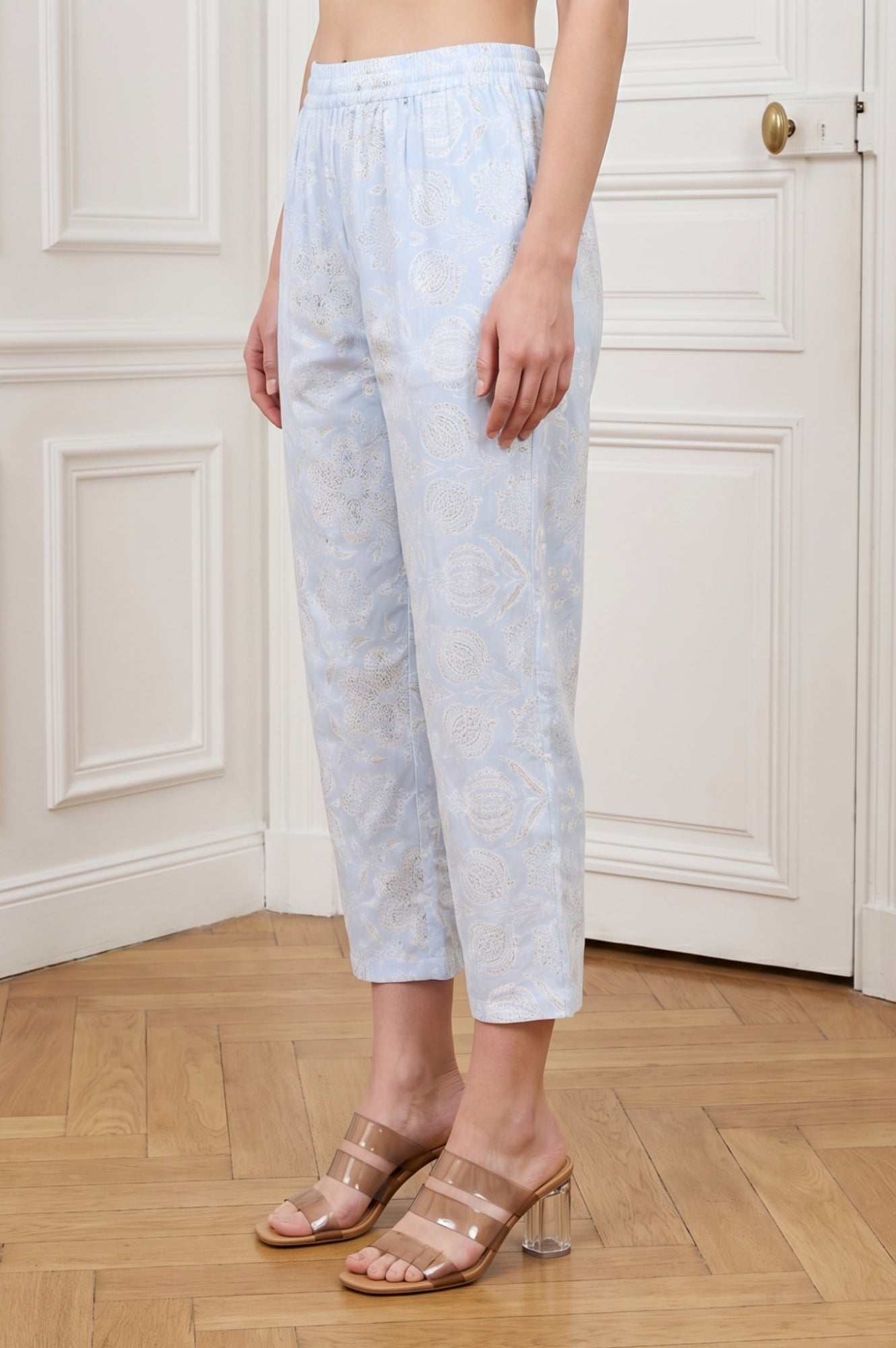 Blue Floral Printed Pure Cotton Ankle Length Pants