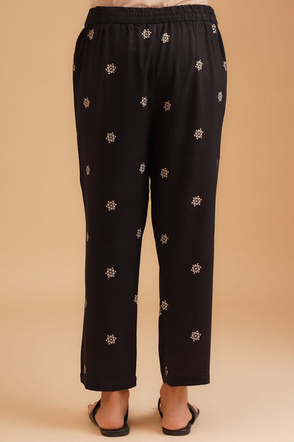 Black Floral Printed Rayon Straight Fit Ankle Length Mid Rise Pants