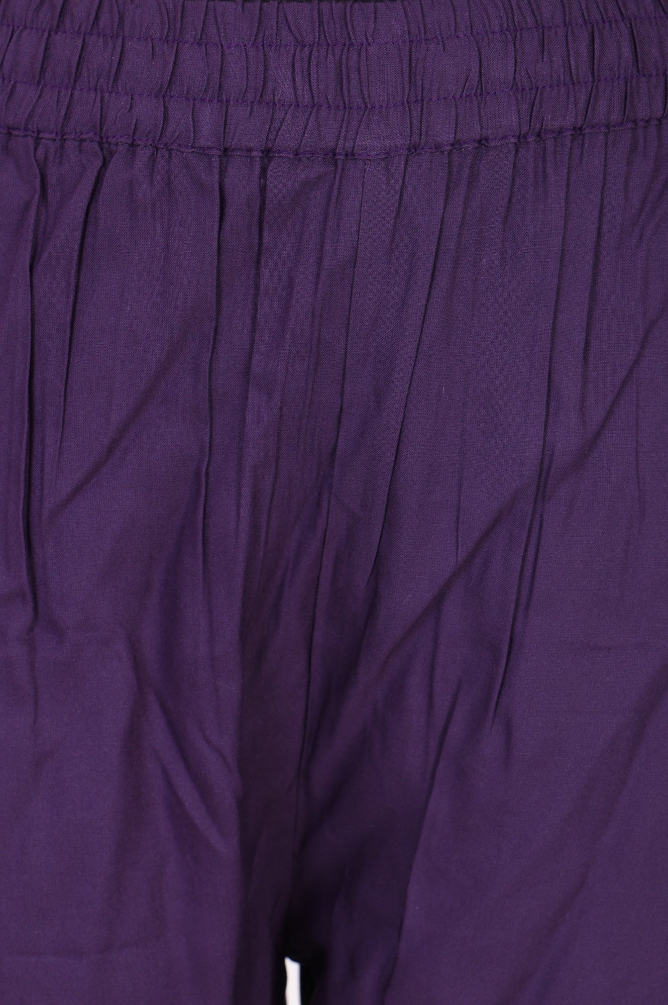 Purple Solid Rayon Straight Fit Ankle Length Mid Rise Pants