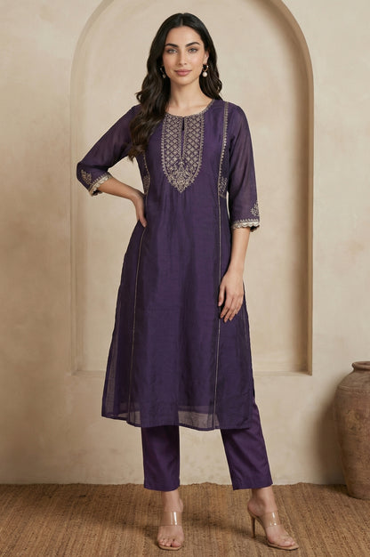 Purple Solid Rayon Straight Fit Ankle Length Mid Rise Pants