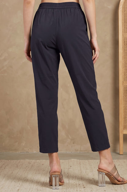 Black Solid Rayon Straight Fit Ankle Length Pants