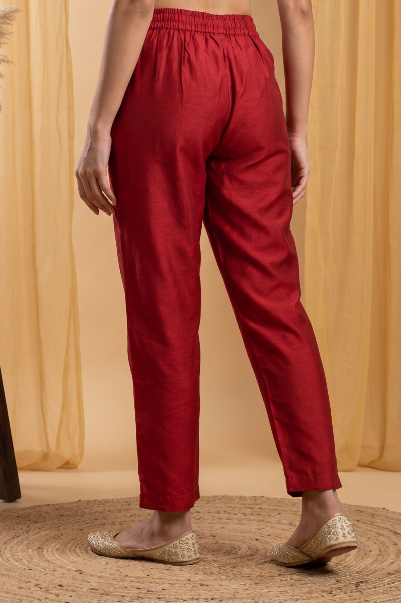 Red Solid Chanderi Straight Fit Ankle Lengt Straight Pants