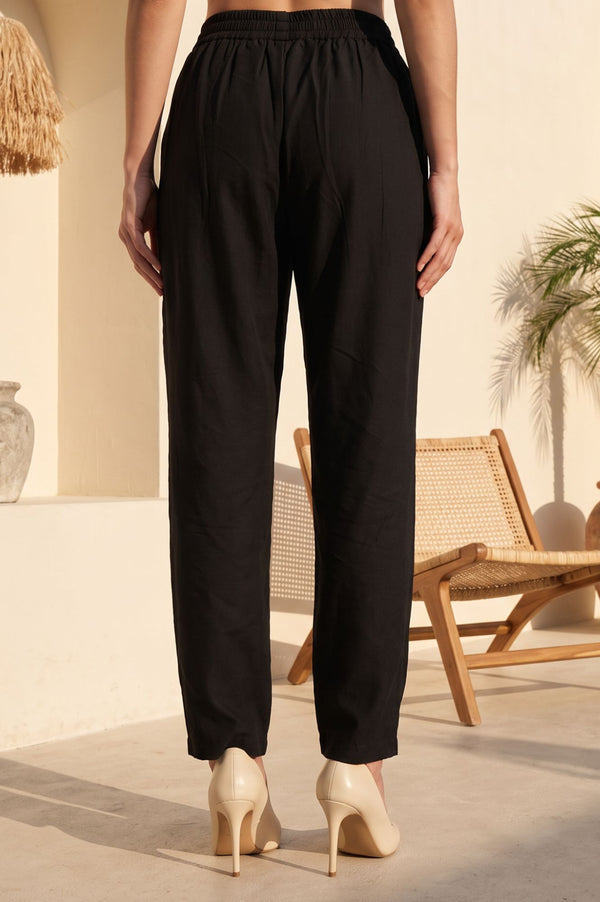 Black Solid Buttons Straight Fit Ankle Length Mid Rise Pants