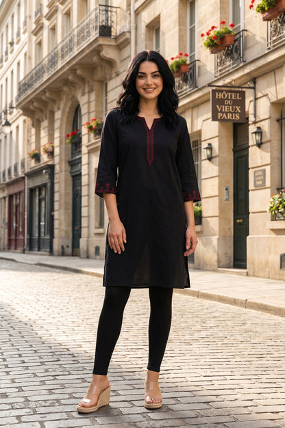 Black Skinny Fit Ankle Length Mid Rise Tights