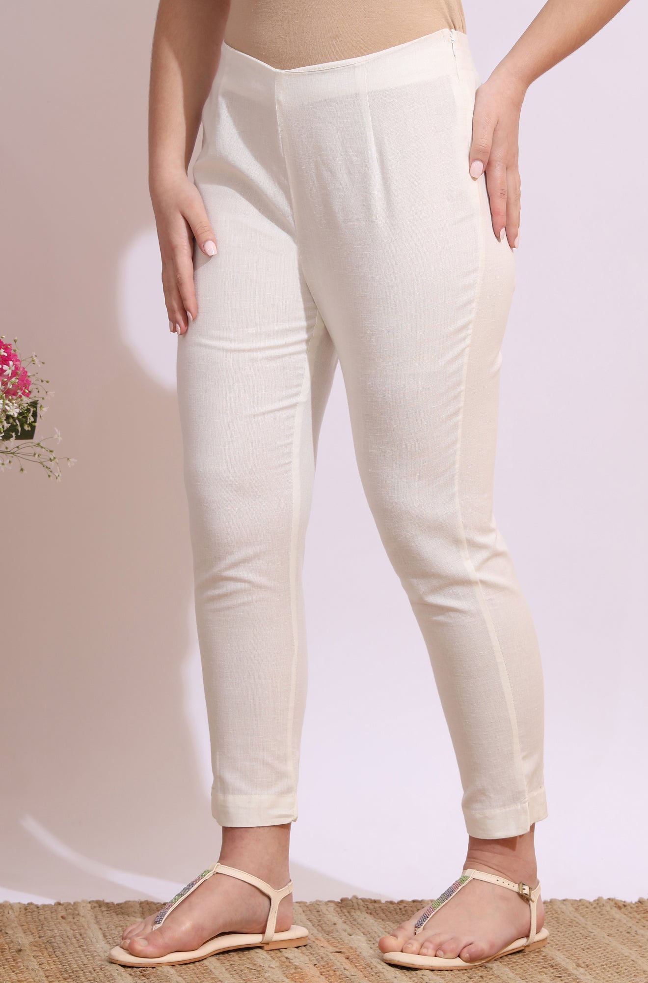 White Solid Mid-Rise Cotton Flax Slim Pants