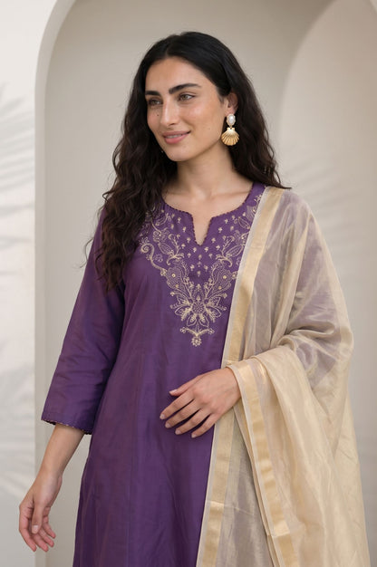 Champagne Yarn Dyed Solid Zari Tissue Dupatta