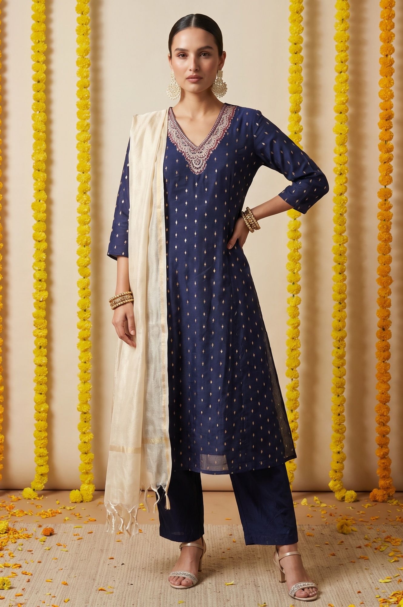 Light Golden Solid Cotton Flax Dupatta
