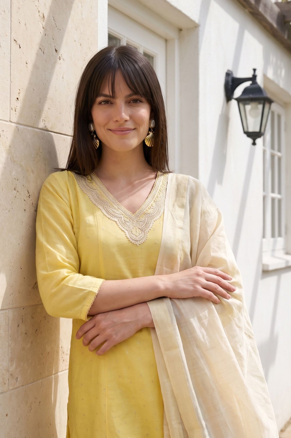 Cream Textured Yarn Dyed Shimmer Metallic Dupatta