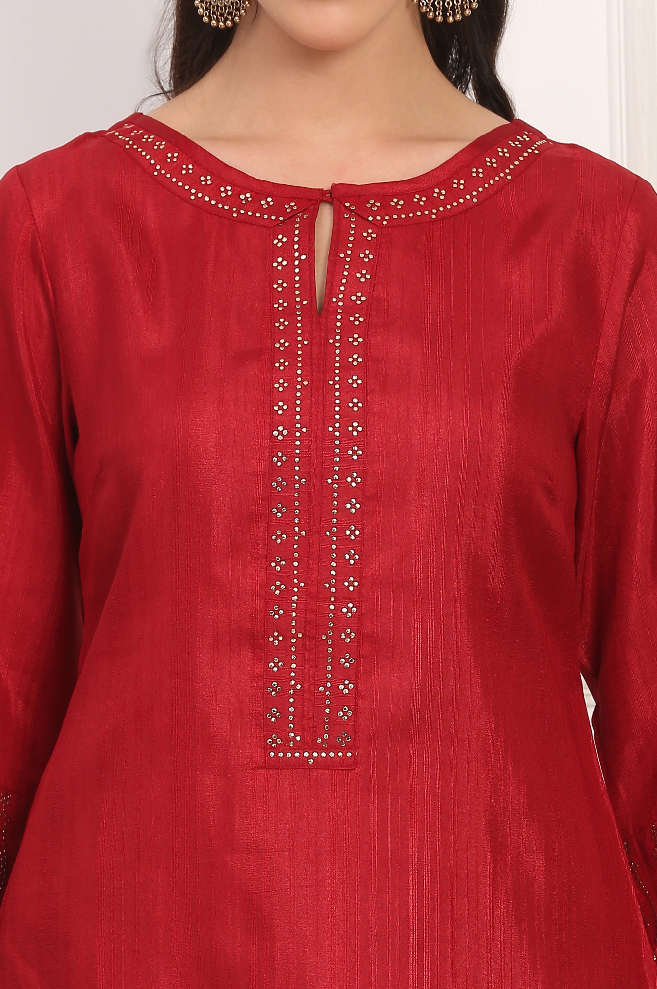 Red Mukaish Embellished Straight Kurta and Straight Pants Co-ord Set