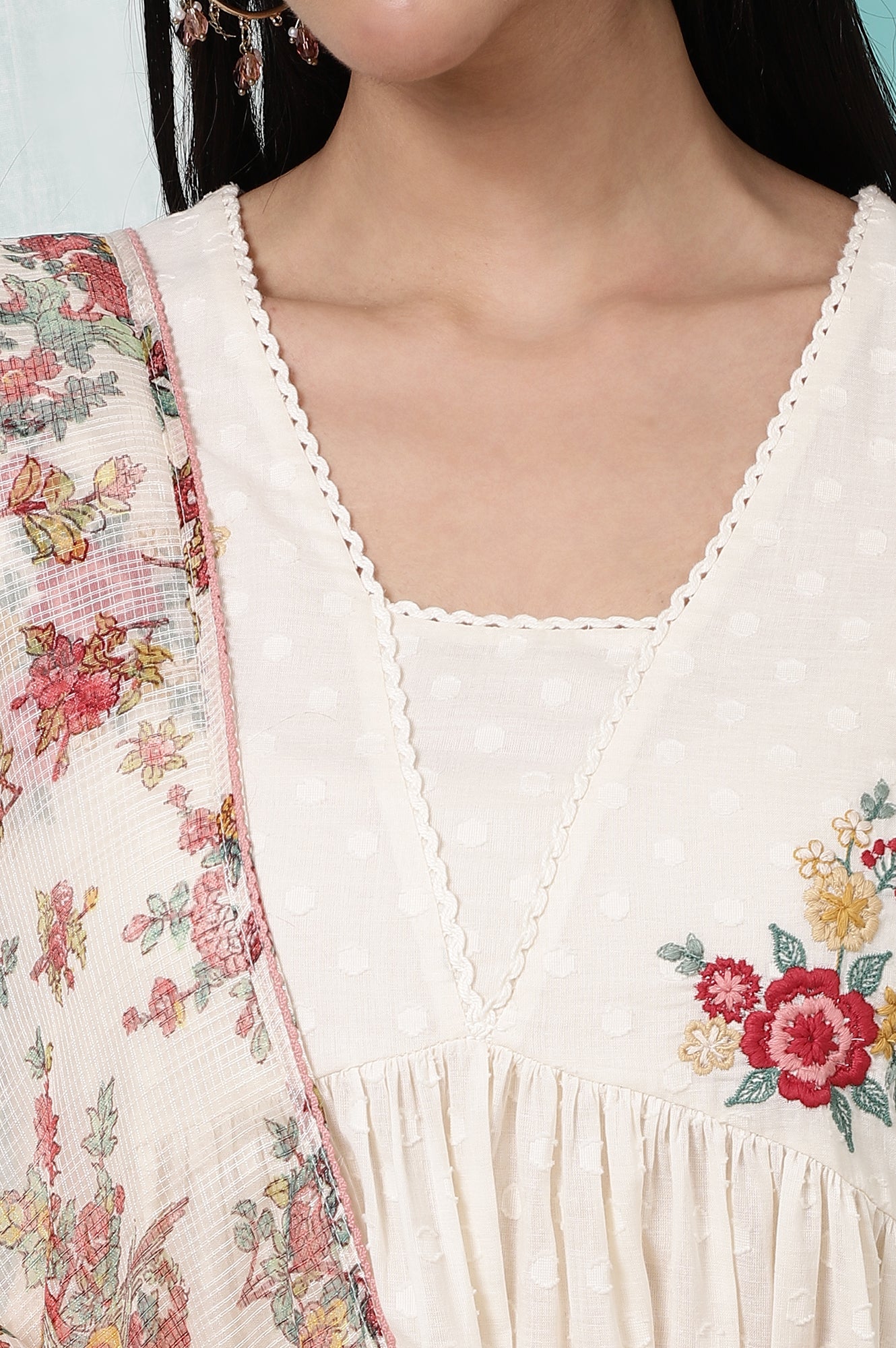 White Floral Printed Textured Cotton Kurta, Pants and Dupatta Set