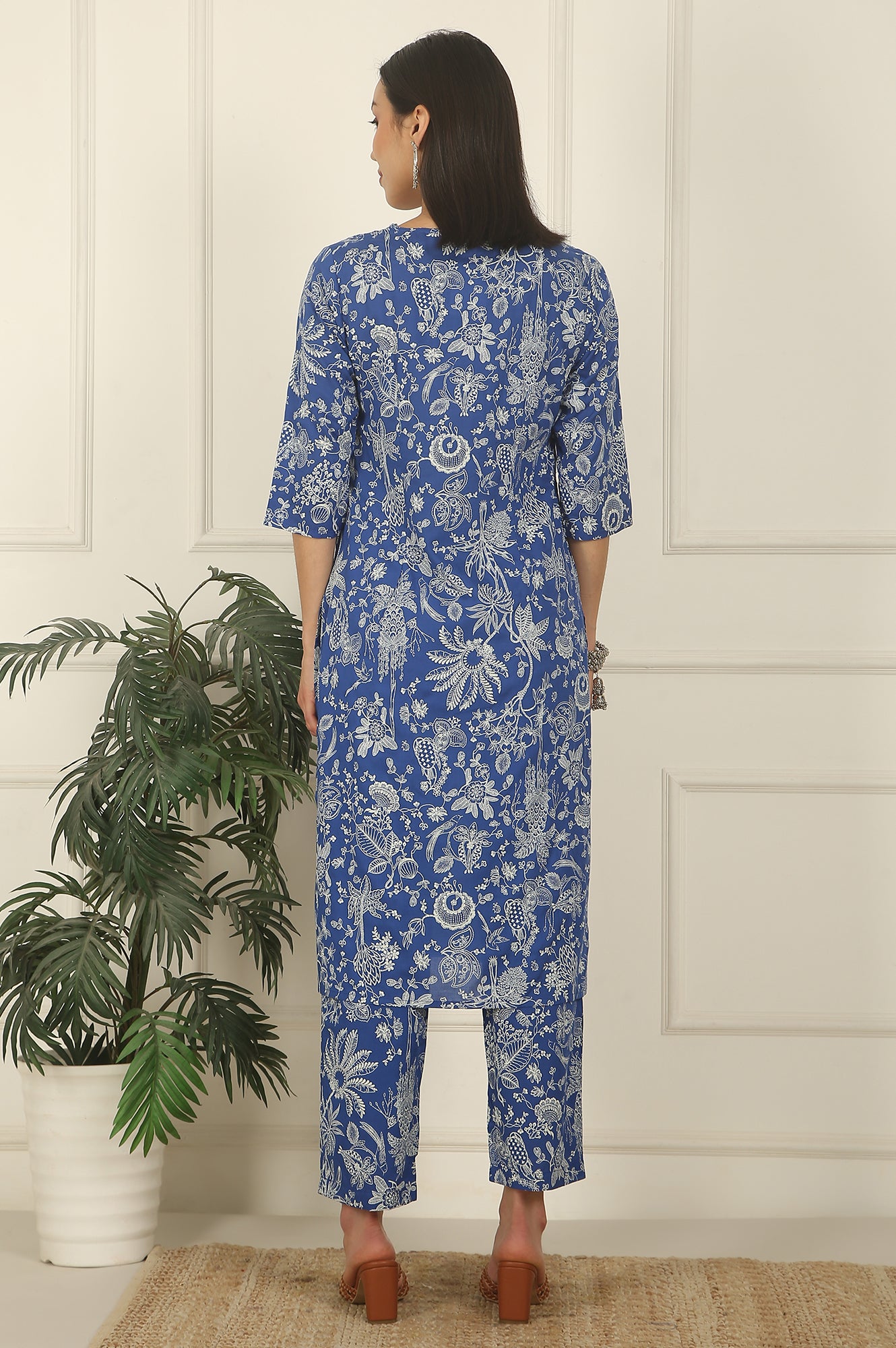 Blue Floral Printed Modal Straight Kurta and Pants Co-ord Set