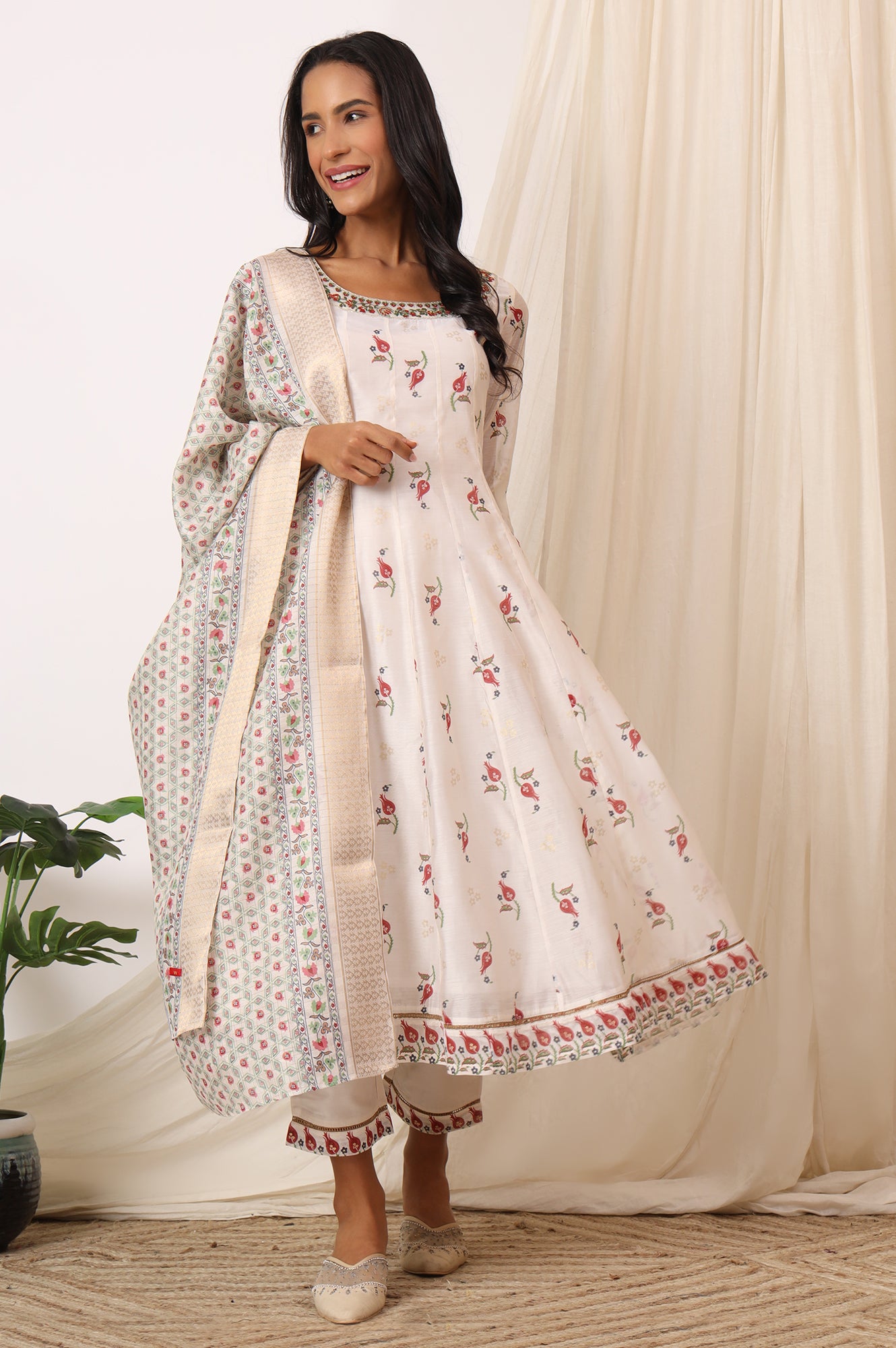 White Floral Printed Chanderi Anarkali Kurta, Pants and Dupatta Set