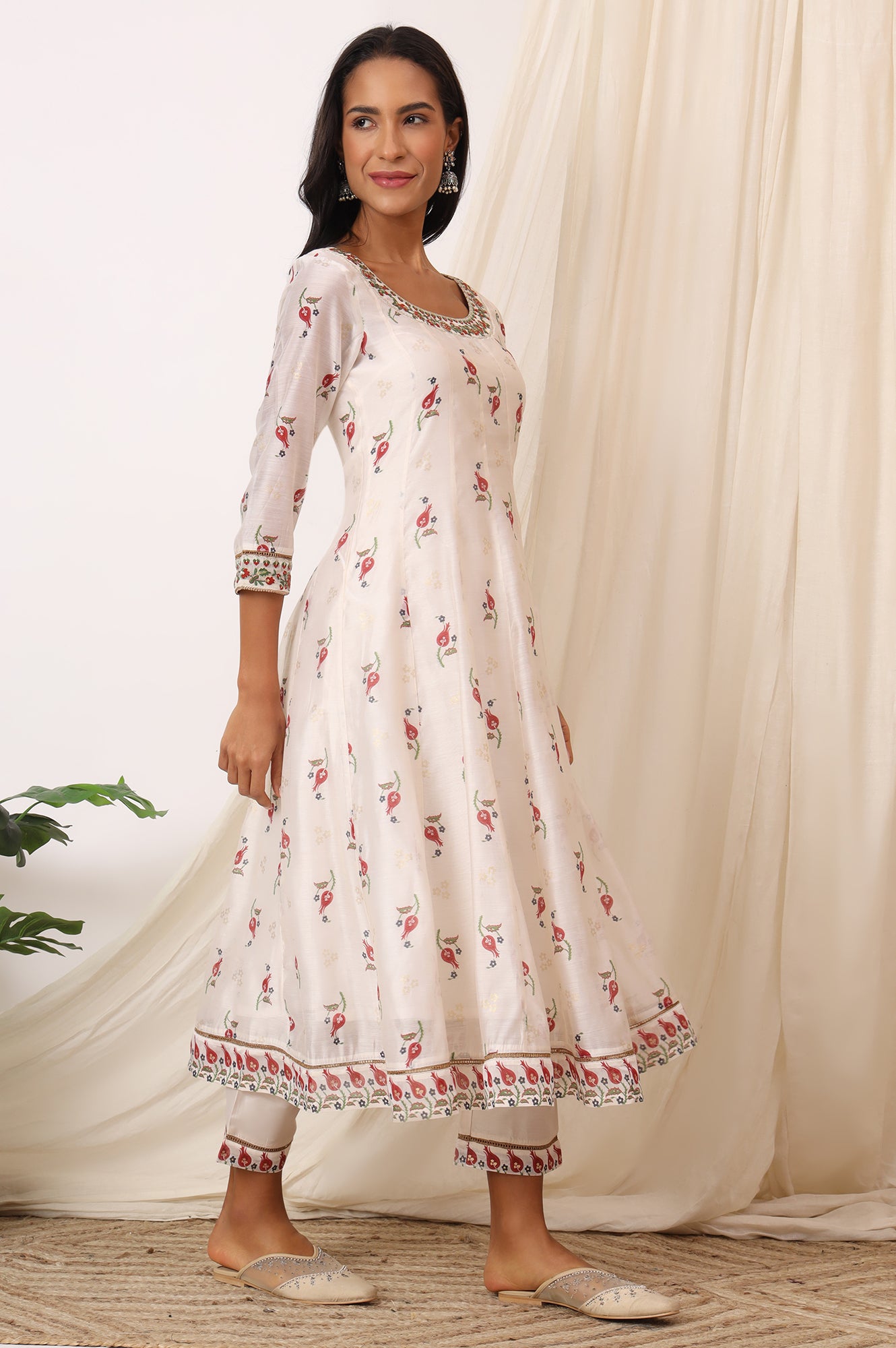 White Floral Printed Chanderi Anarkali Kurta, Pants and Dupatta Set