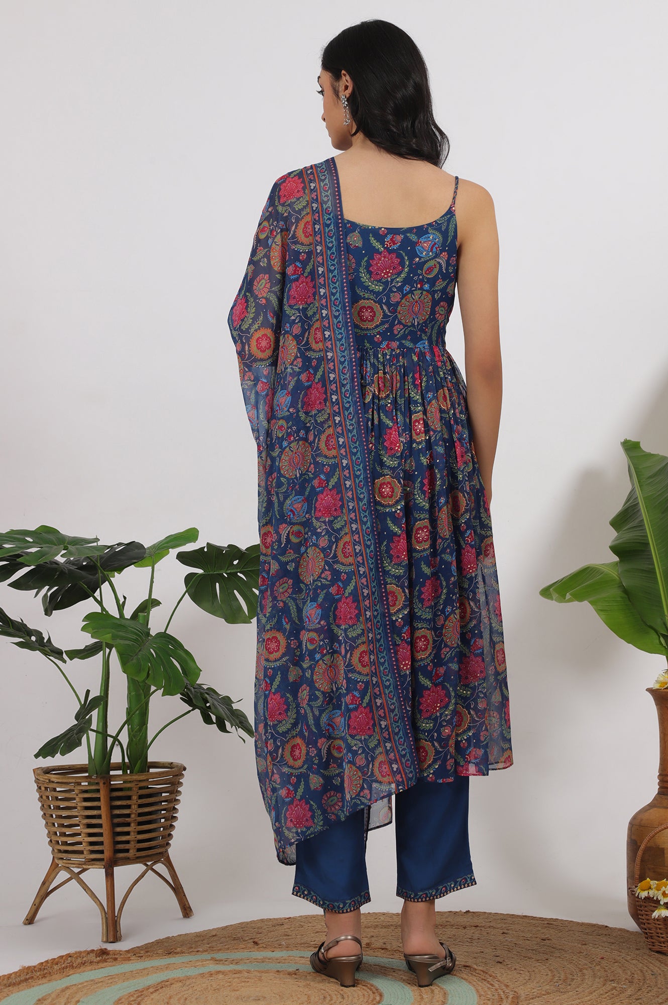 Blue Floral Printed Chiffon Spaghetti Kurta, Pants and Dupatta Set