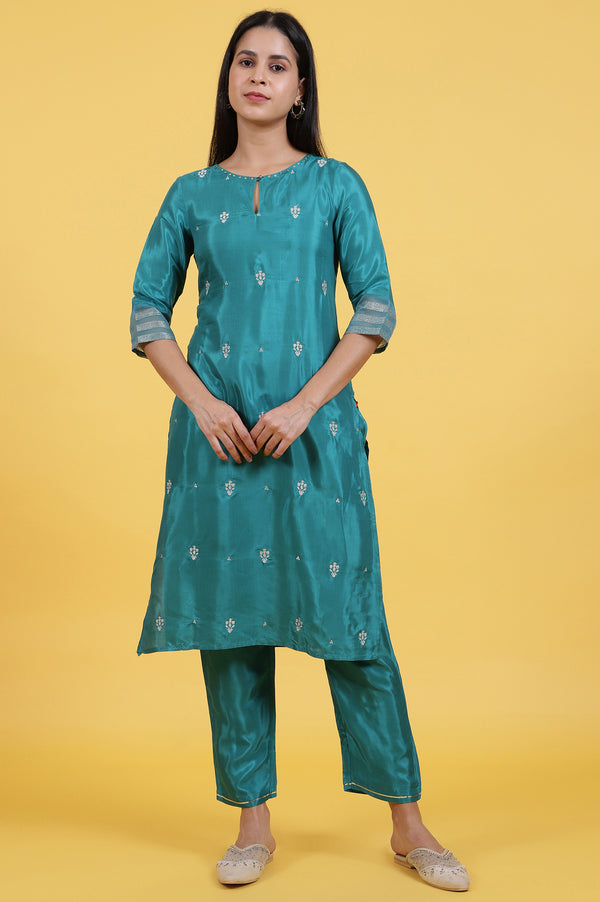 Green Embroidered Rayon Straight Kurta and Straight Pants Co-ord Set
