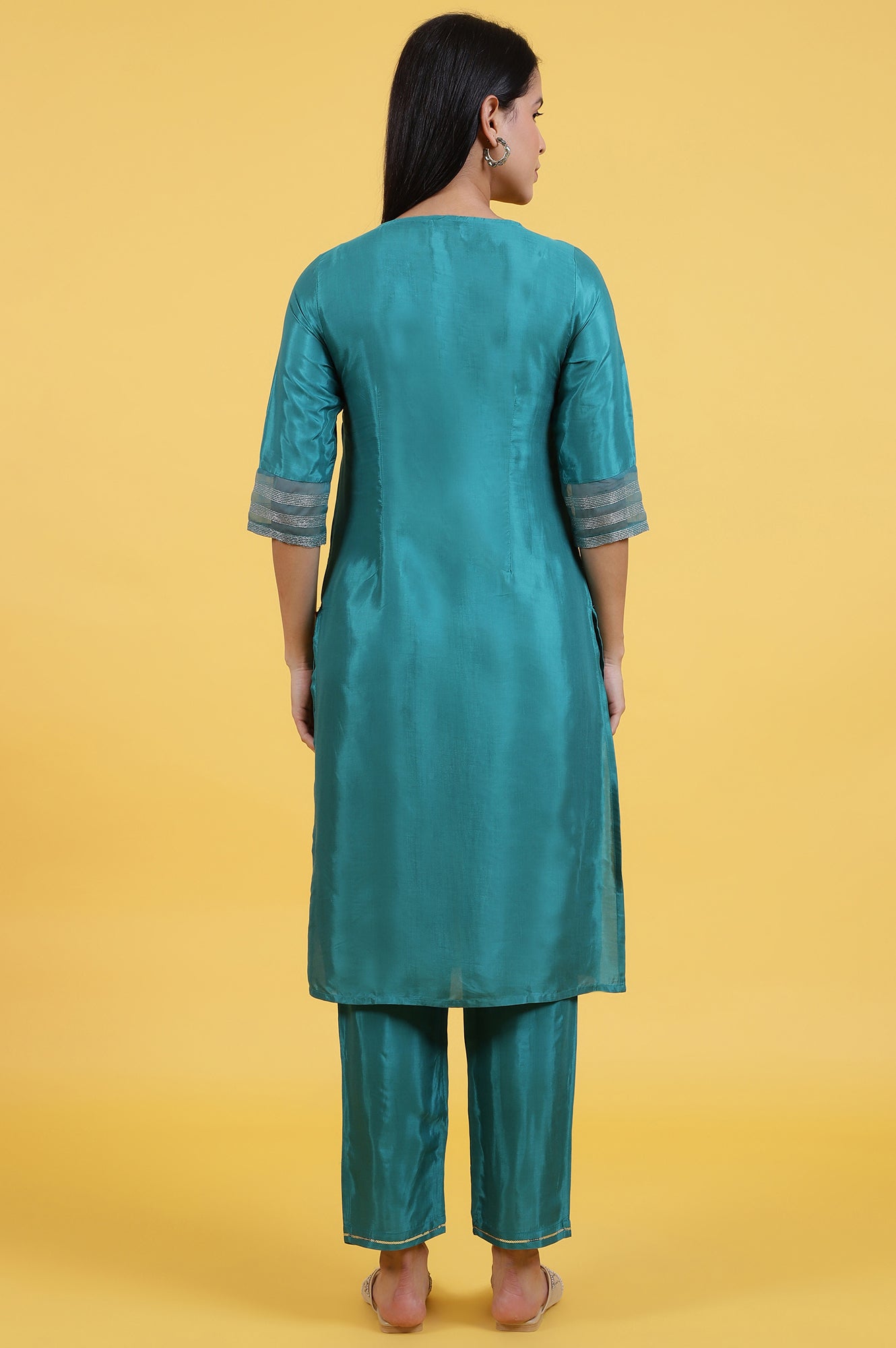 Green Embroidered Rayon Straight Kurta and Straight Pants Set