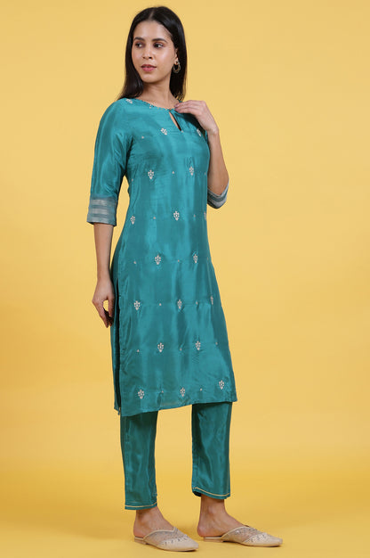 Green Embroidered Rayon Straight Kurta and Straight Pants Set