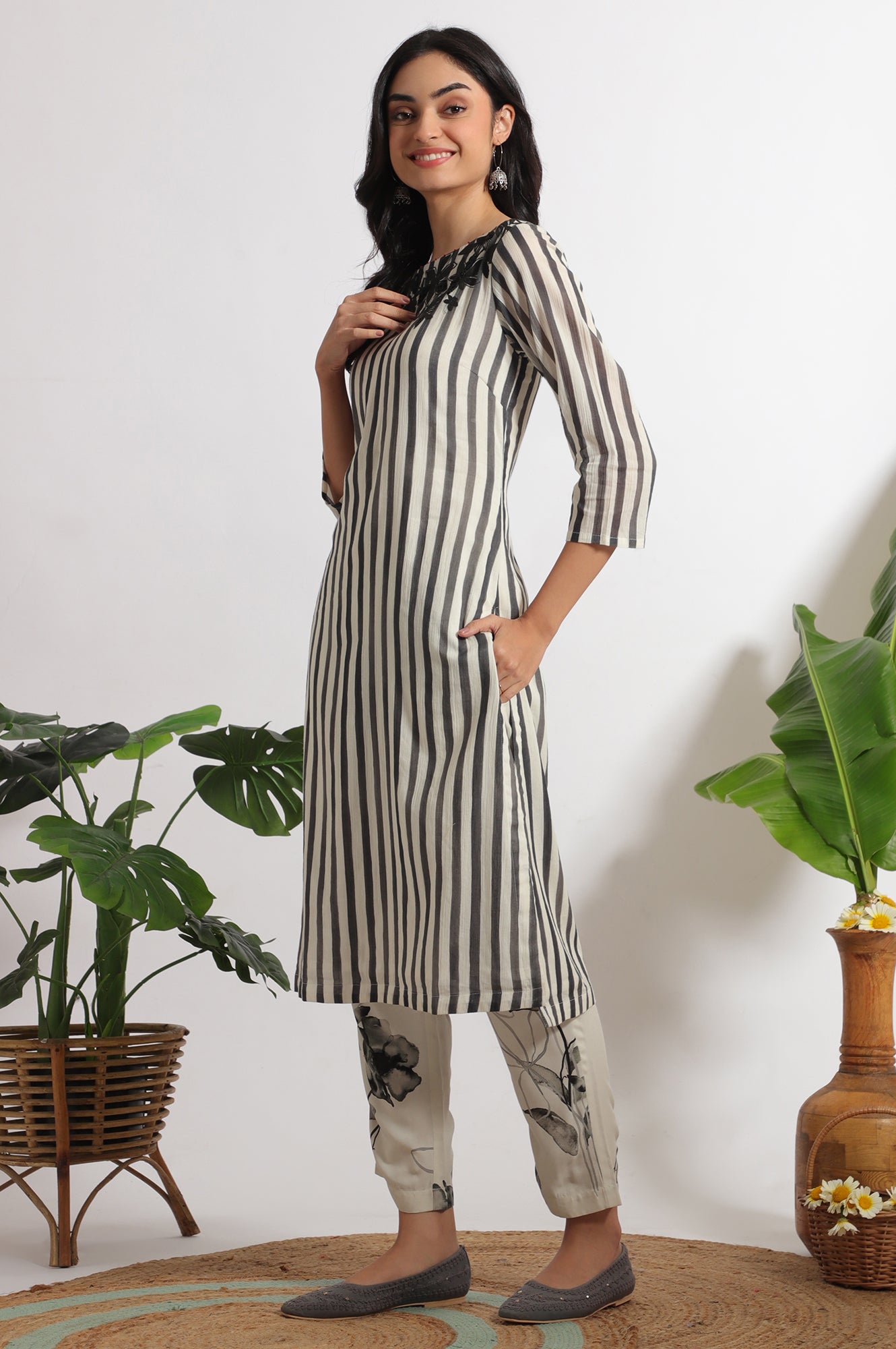 White and Black Embroidered Striped Cotton Crepe Kurta and Straight Pants and Dupatta Set