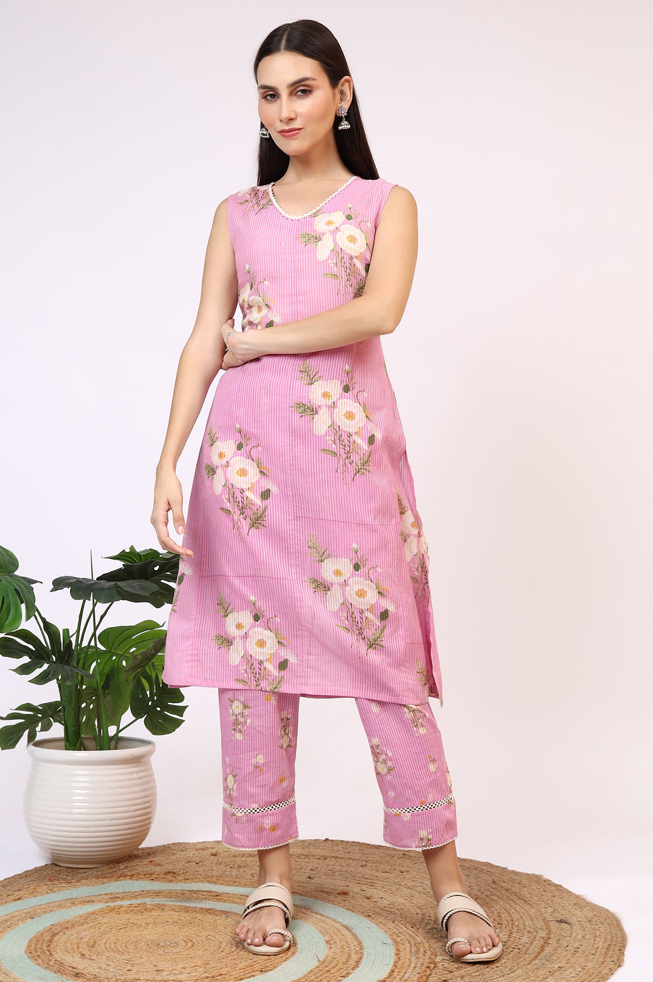 Lilac Floral Printed Pure Cotton Straight Kurta and Pants Co-ord Set