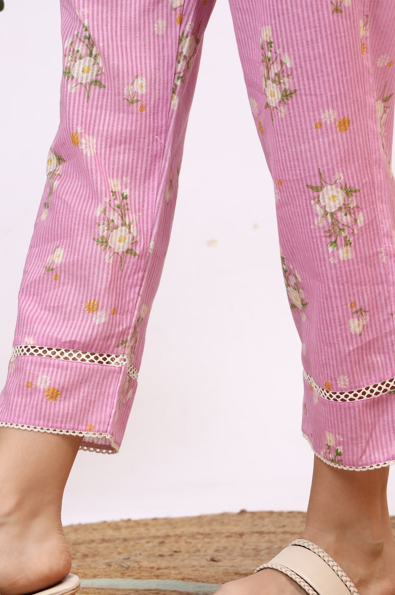 Lilac Floral Printed Pure Cotton Straight Kurta and Pants Co-ord Set