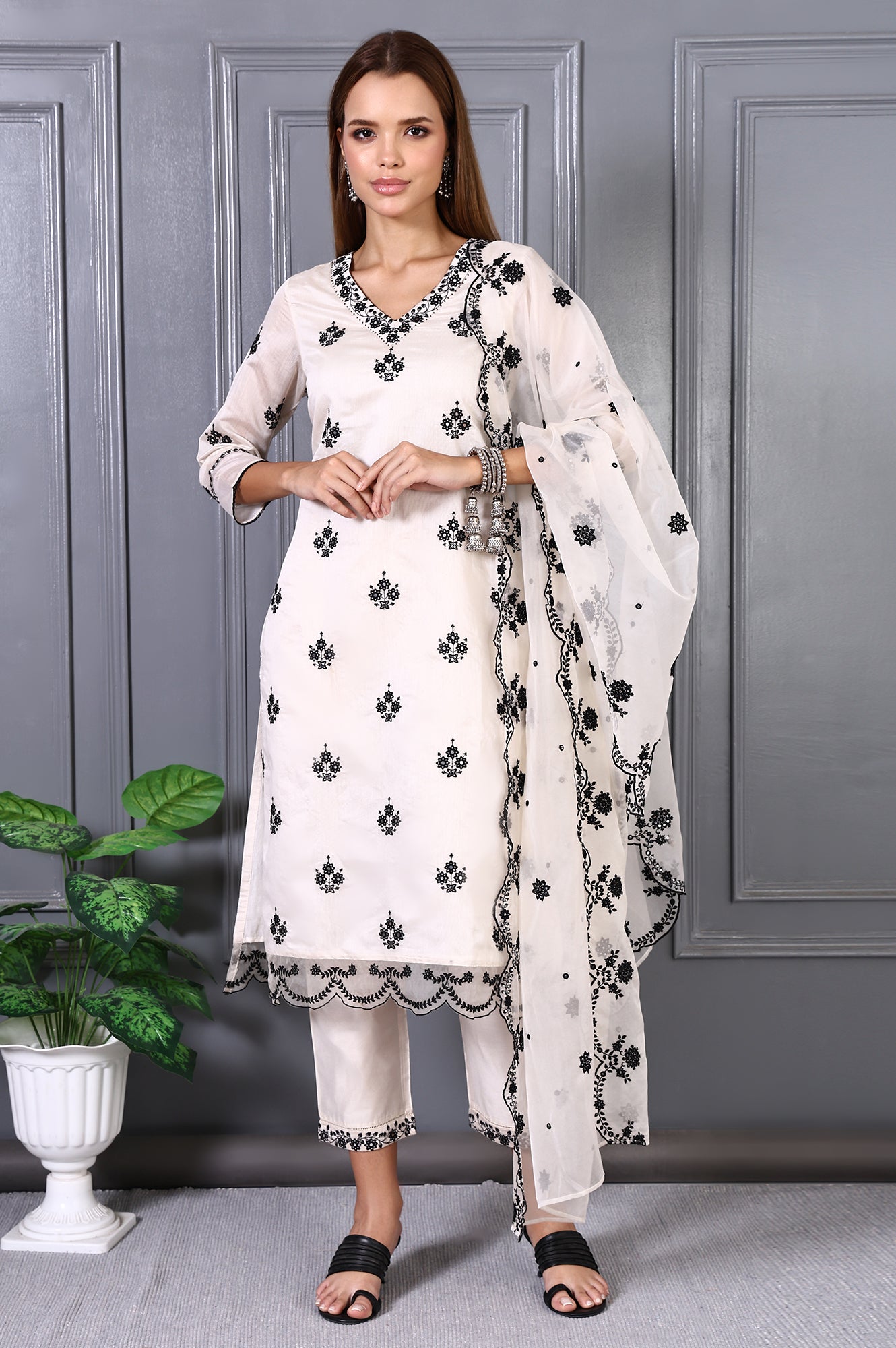 Cream Mirror Embroidered Chanderi Straight Kurta, Pants and Dupatta Set