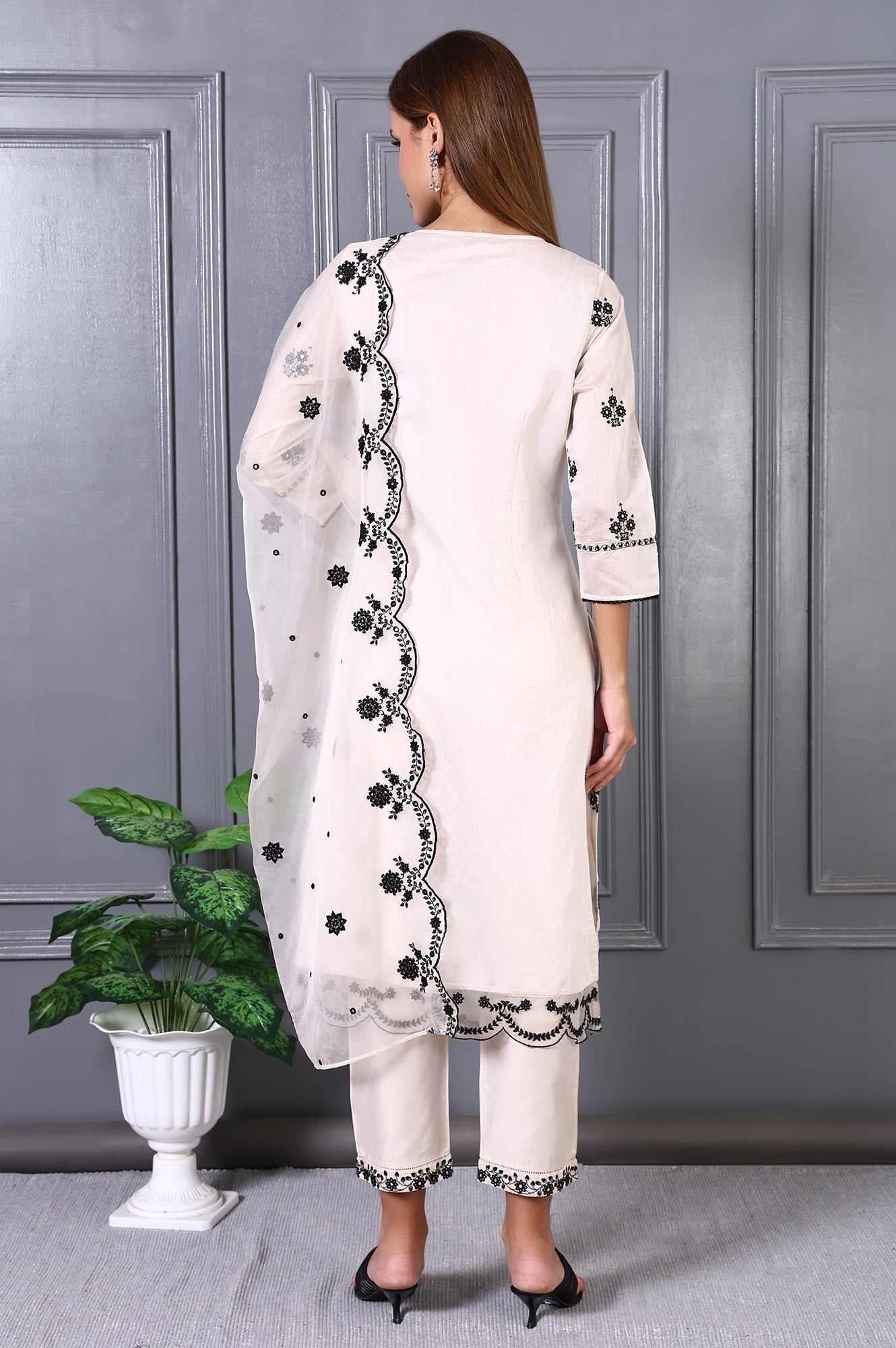 Cream Mirror Embroidered Chanderi Straight Kurta, Pants and Dupatta Set