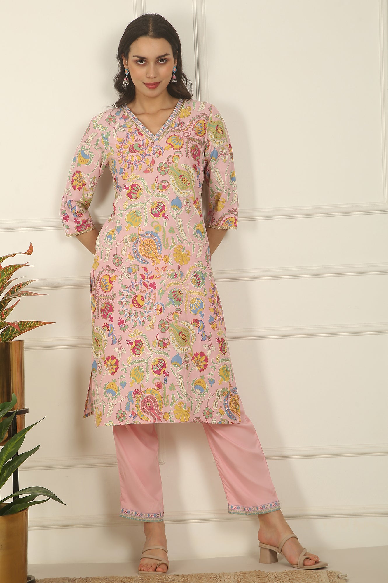 Pink Floral Printed Rayon Straight Kurta and Pants Set