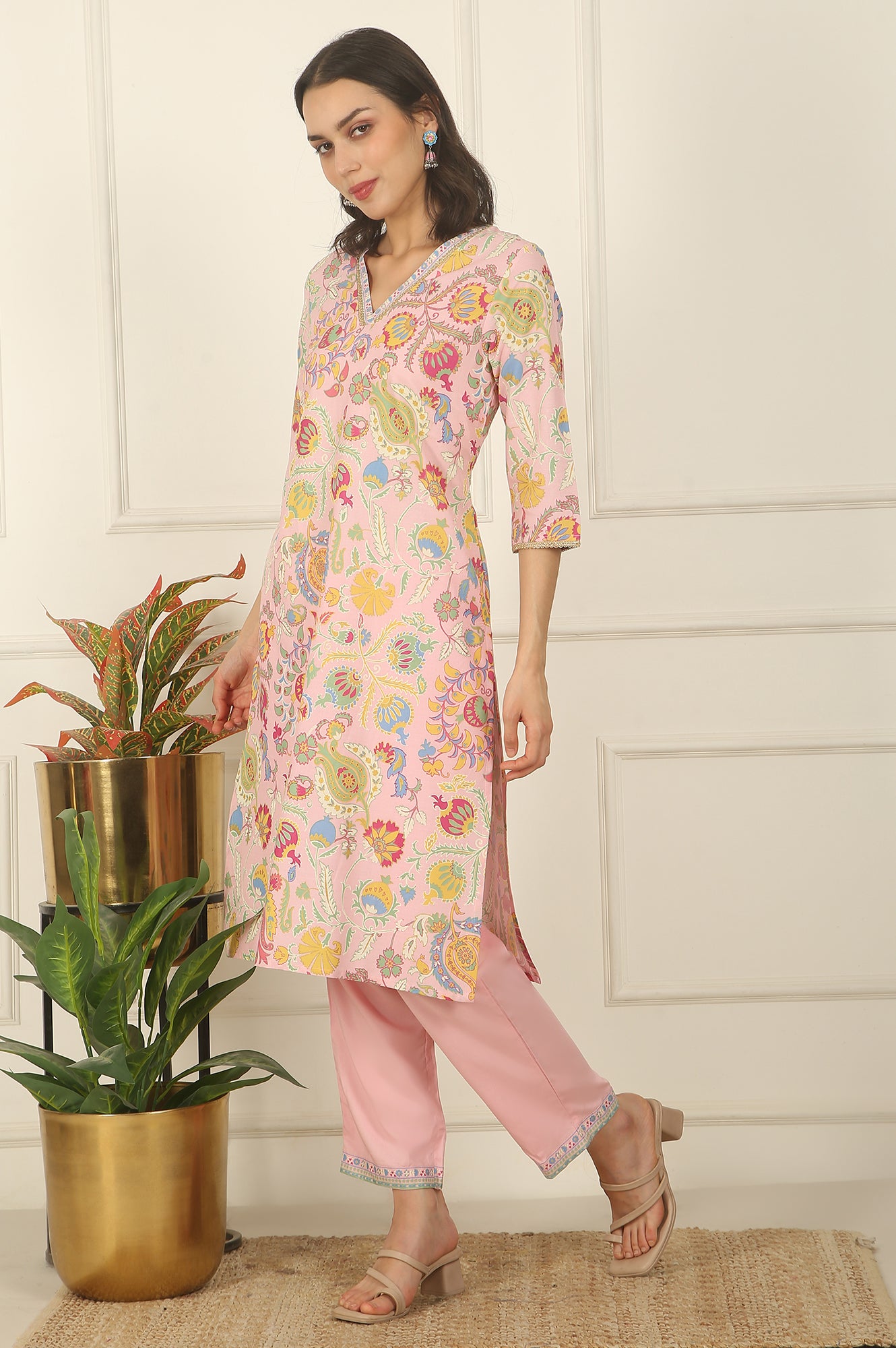 Pink Floral Printed Rayon Straight Kurta and Pants Set