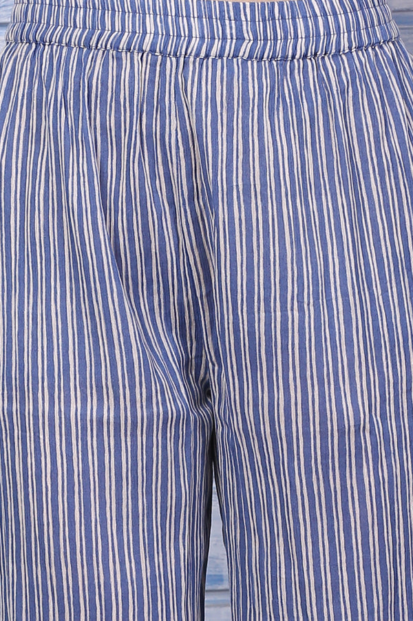 Off-White Bold Floral Printed Pure Cotton Straight Kurta and Pants Co-ord Set