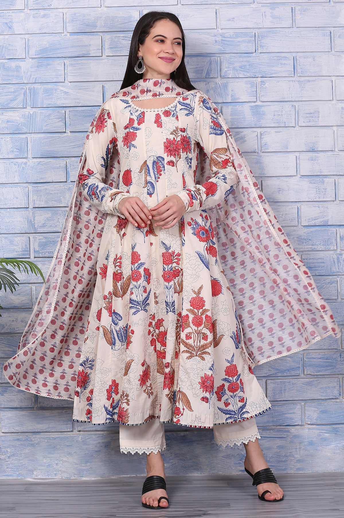 Off-White Floral Printed Pure Cotton Anarkali Kurta, Pants and Dupatta Set - XXL
