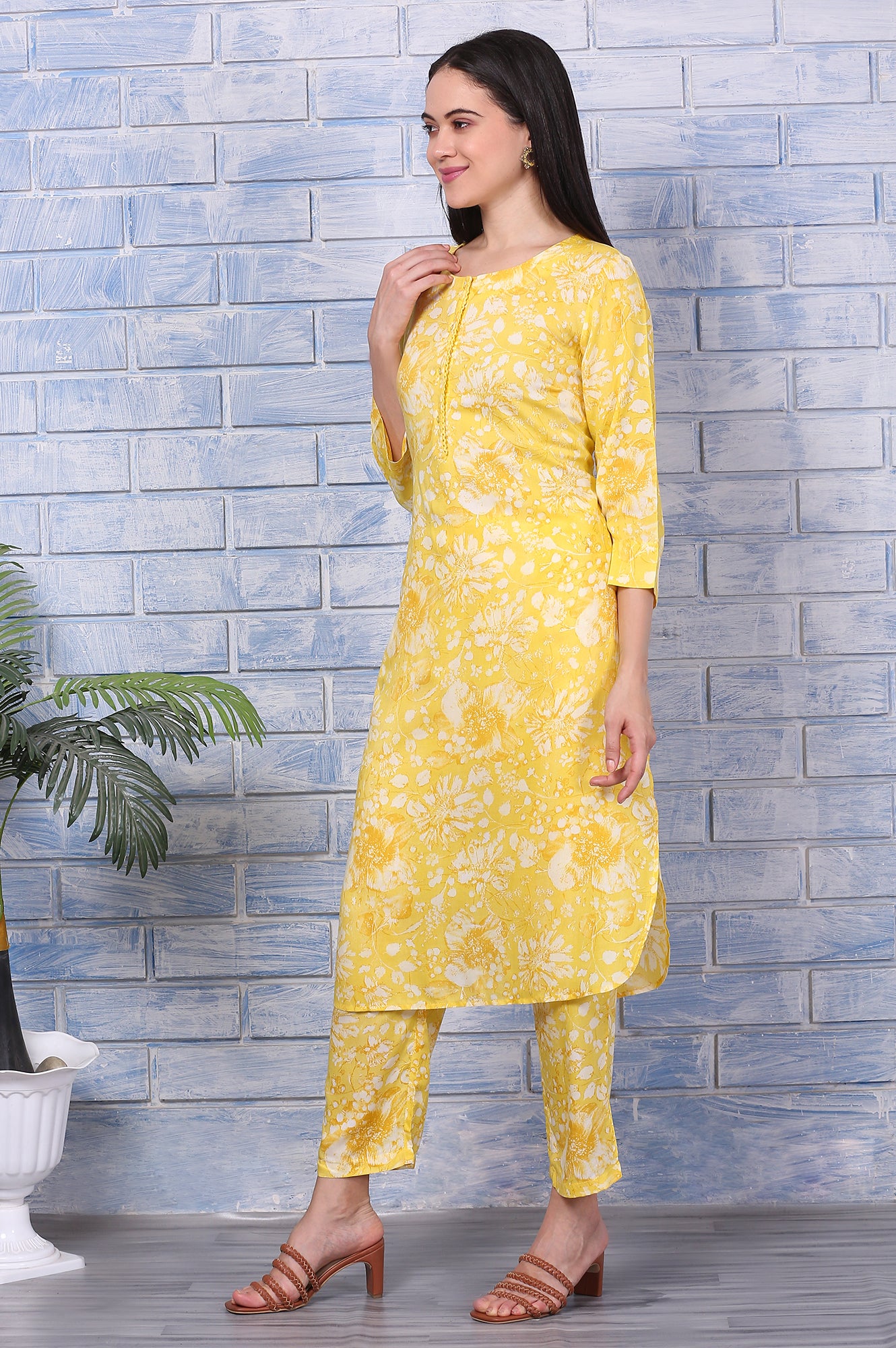 Yellow Floral Printed Lace Straight Kurta and Pants Co-ord Set