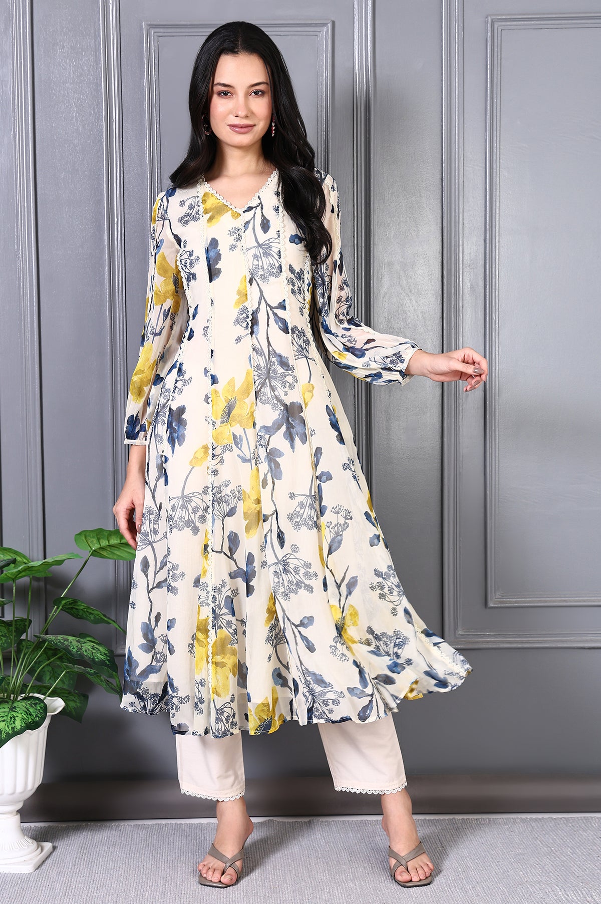 White Floral Printed Lace Chiffon Flared Kurta and Pants Set - XS