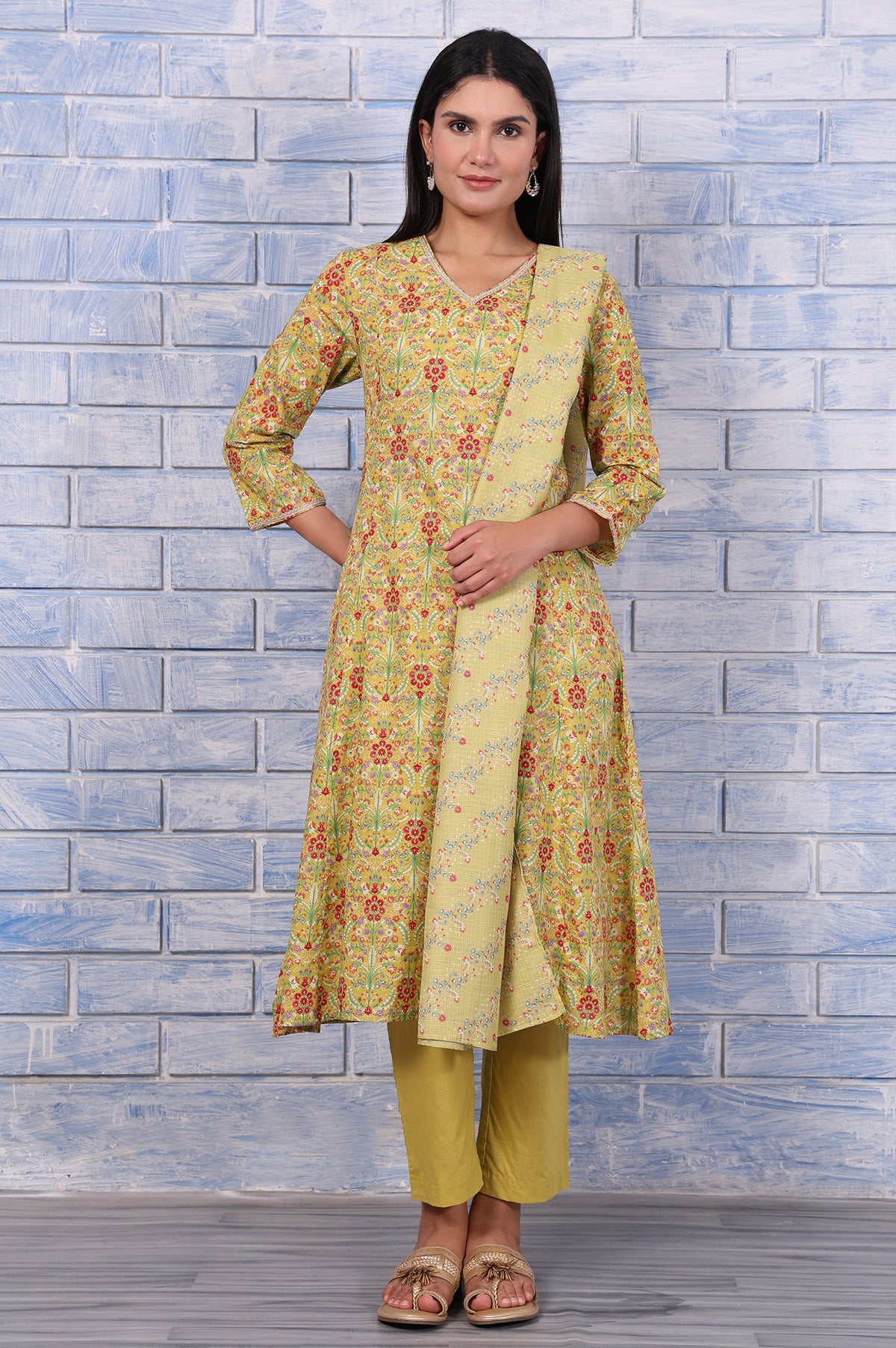 Green Floral Printed Lace Pure Cotton Flared Kurta, Straight Pant And Dupatta Set - XS