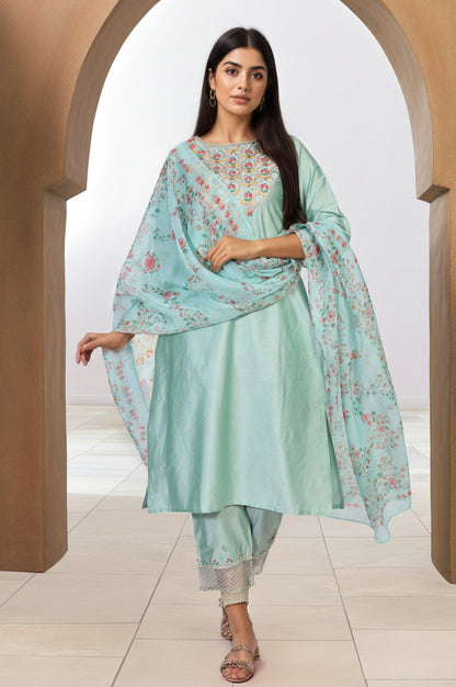 Green Embroidered Straight Jacquard Kurta with Straight Pant and Dupatta Set