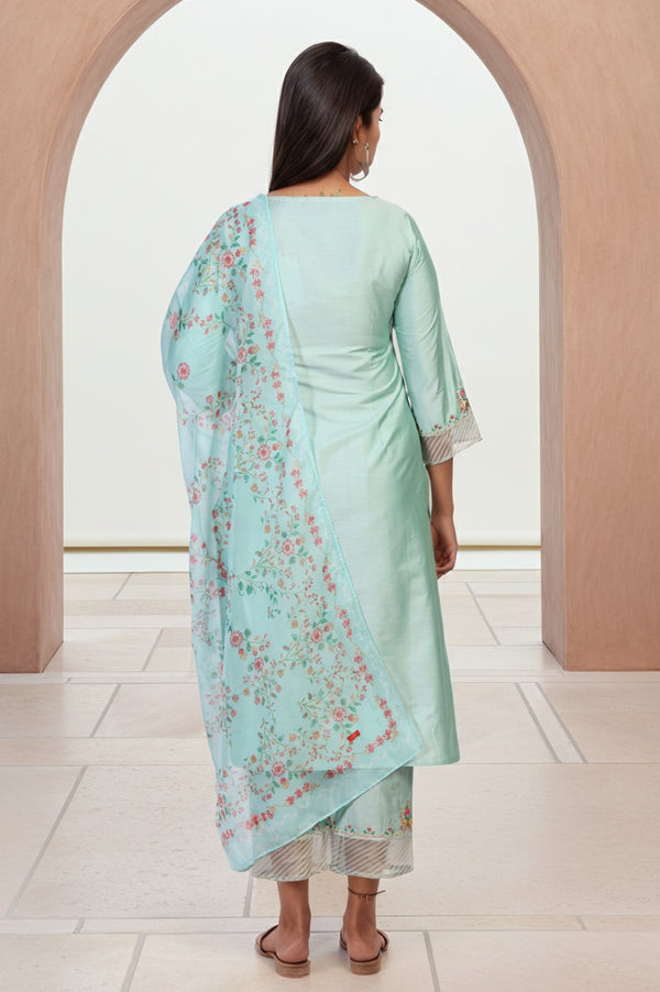 Green Embroidered Straight Jacquard Kurta with Straight Pant and Dupatta Set