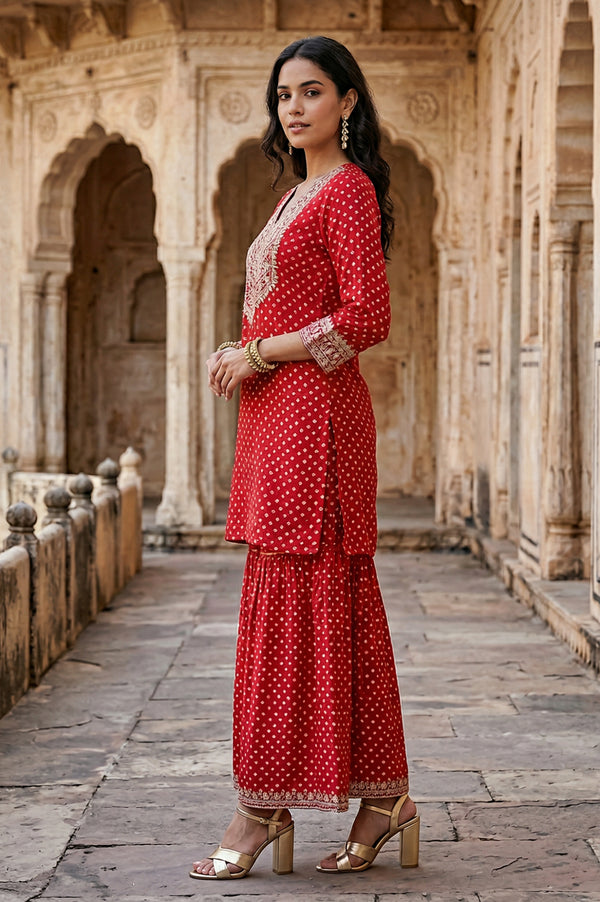 Red Metallic Embroidered Bandhani Straight Kurta